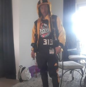 My 1yr Clean Outfit Armani, Adidas, Mitchell & Ness, Timex, 40nine, Pony, NBA